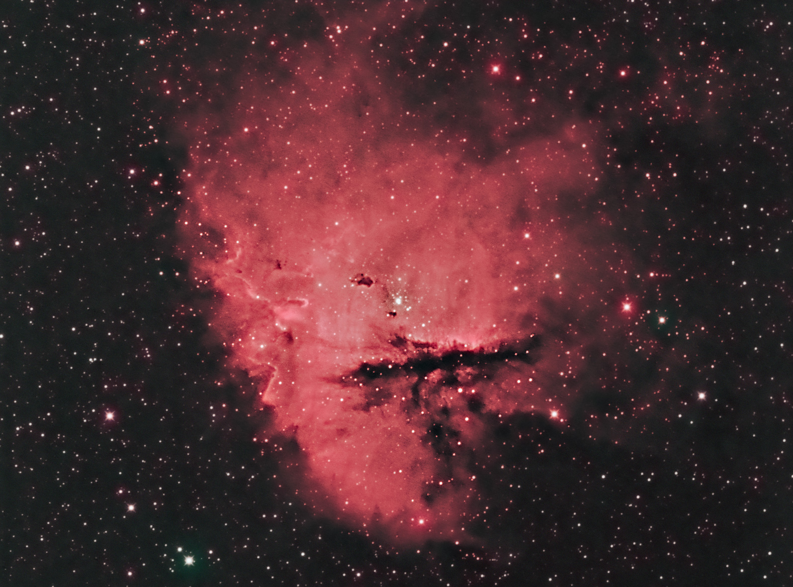 The alt attribute of this image is empty, its file name is ngc281.jpg.